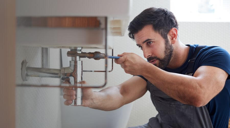 Sink pipe leak repair in Jetson, KY